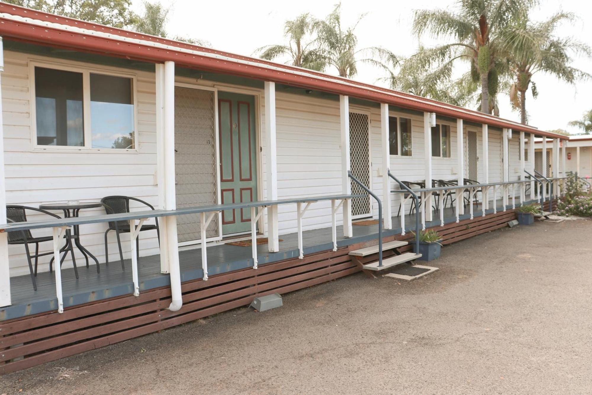 Injune Motel Zewnętrze zdjęcie