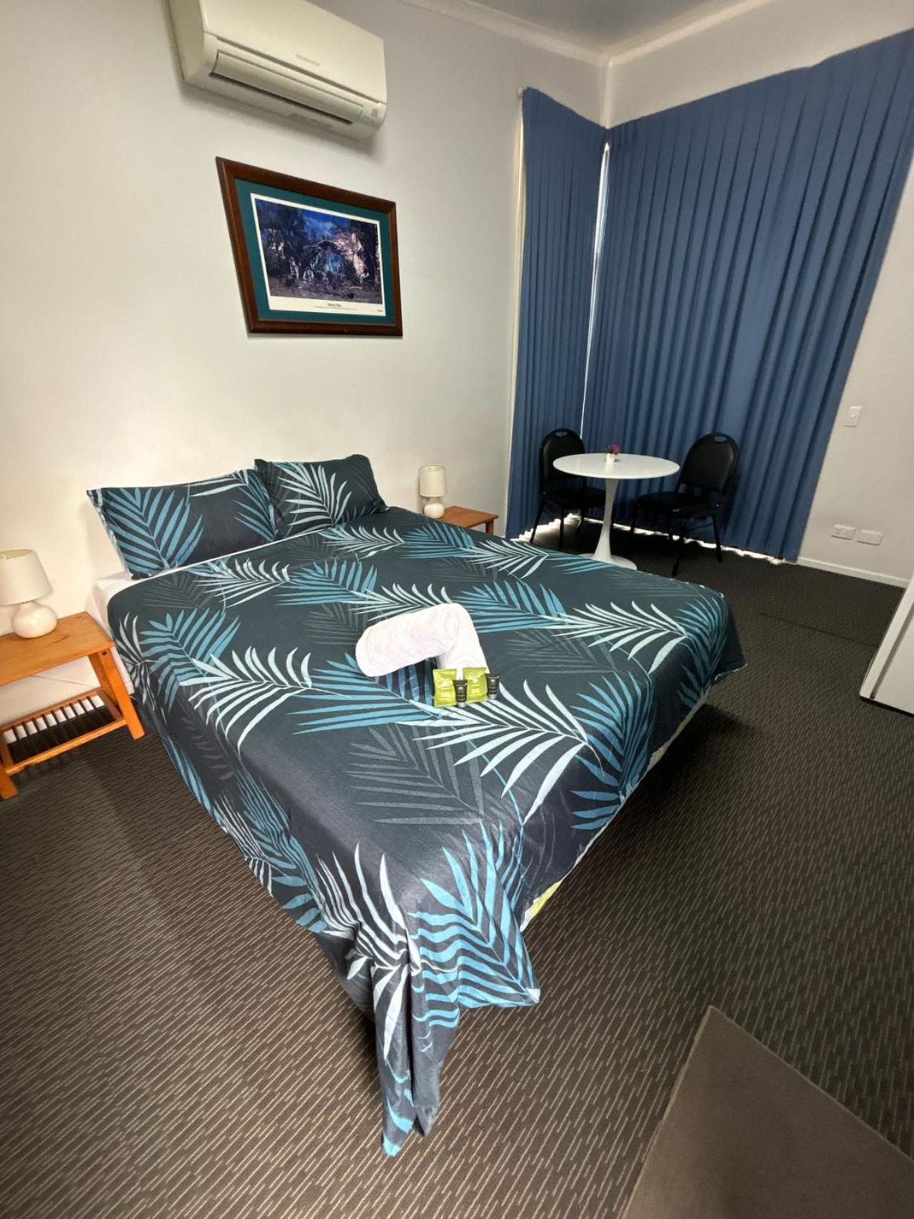 Injune Motel Zewnętrze zdjęcie