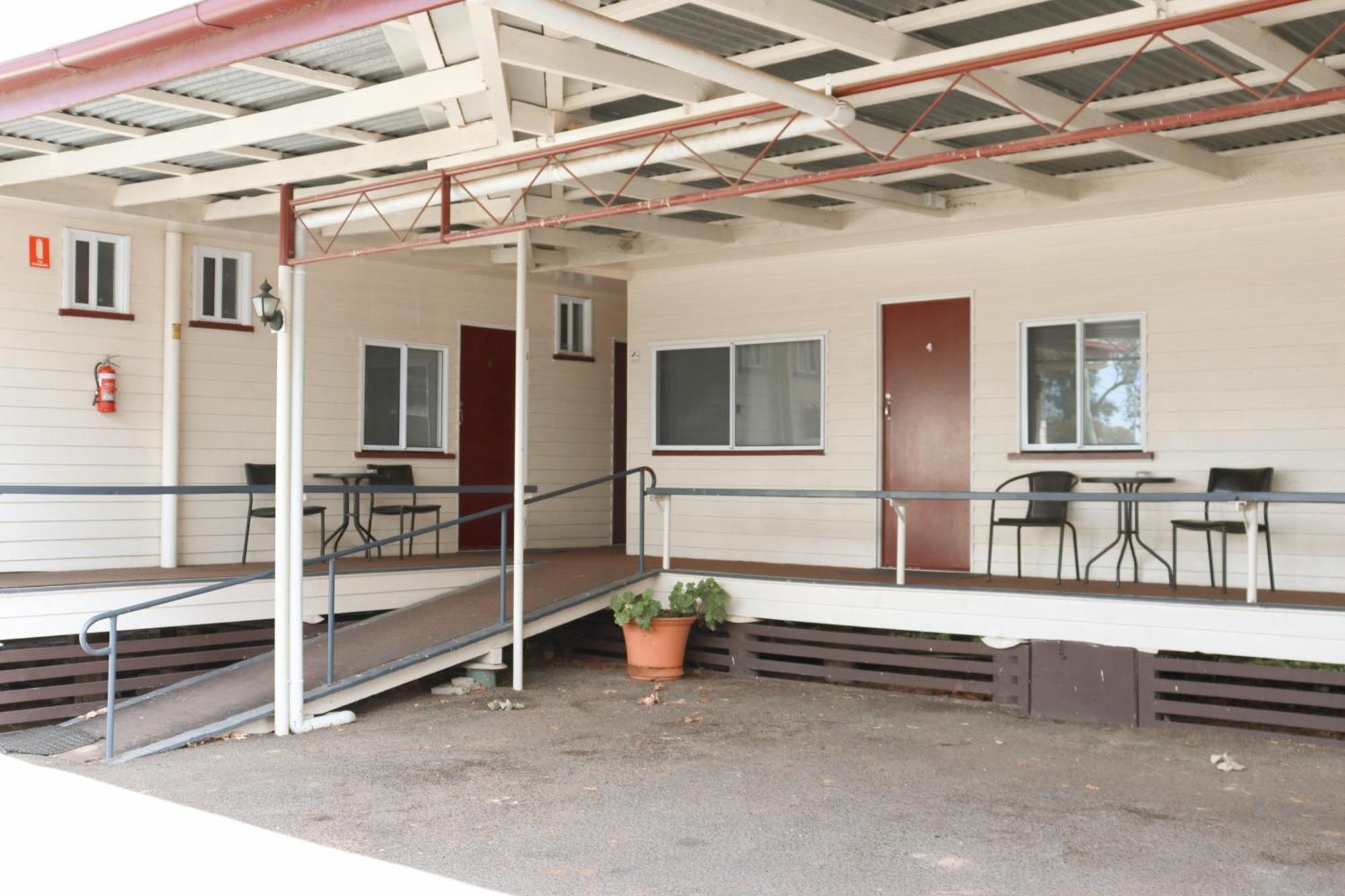 Injune Motel Zewnętrze zdjęcie